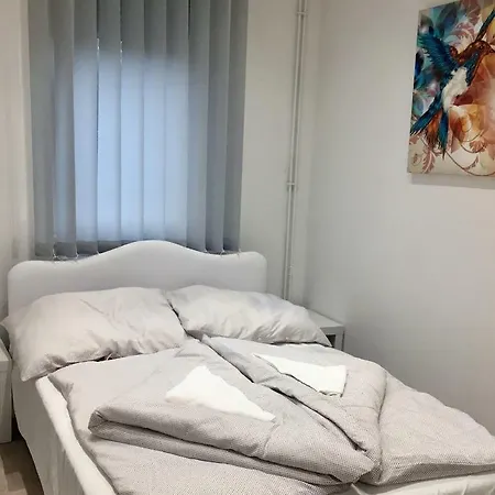 Zsuzsi Apartman